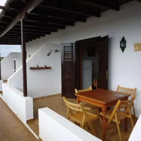Sleeps 2 Wifi T691488 * Tahiche